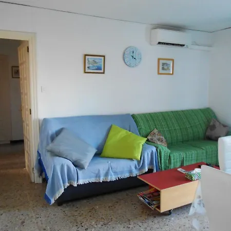 3 Bedrooms With City View Shared Pool And Furnished Balcony At 1 Km Away From The Beach Apartamento Dénia