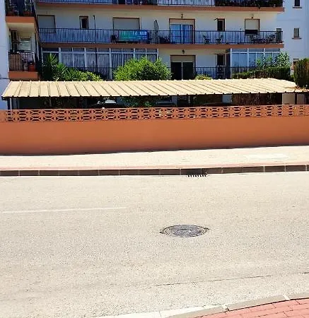 Apartamento 3 Bedrooms With City View Shared Pool And Furnished Balcony At 1 Km Away From The Beach *
